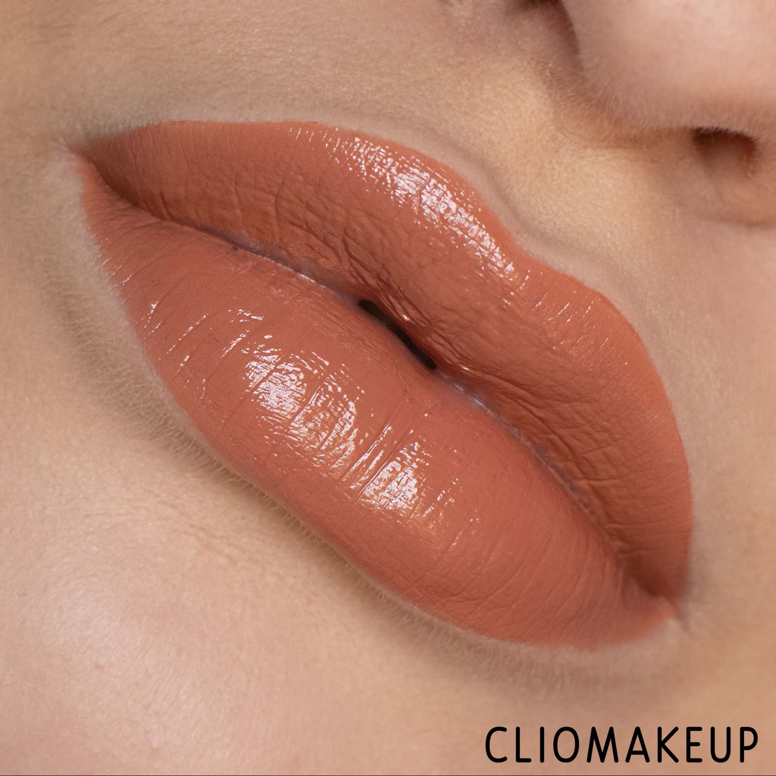 cliomakeup-Recensione-Rossetti-Mesauda-Extreme-Vinyl-Rossetto-Liquido-Ultra-Brillante-10