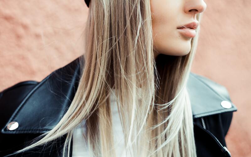 cliomakeup-indigo-henne-nero-capelli-biondi