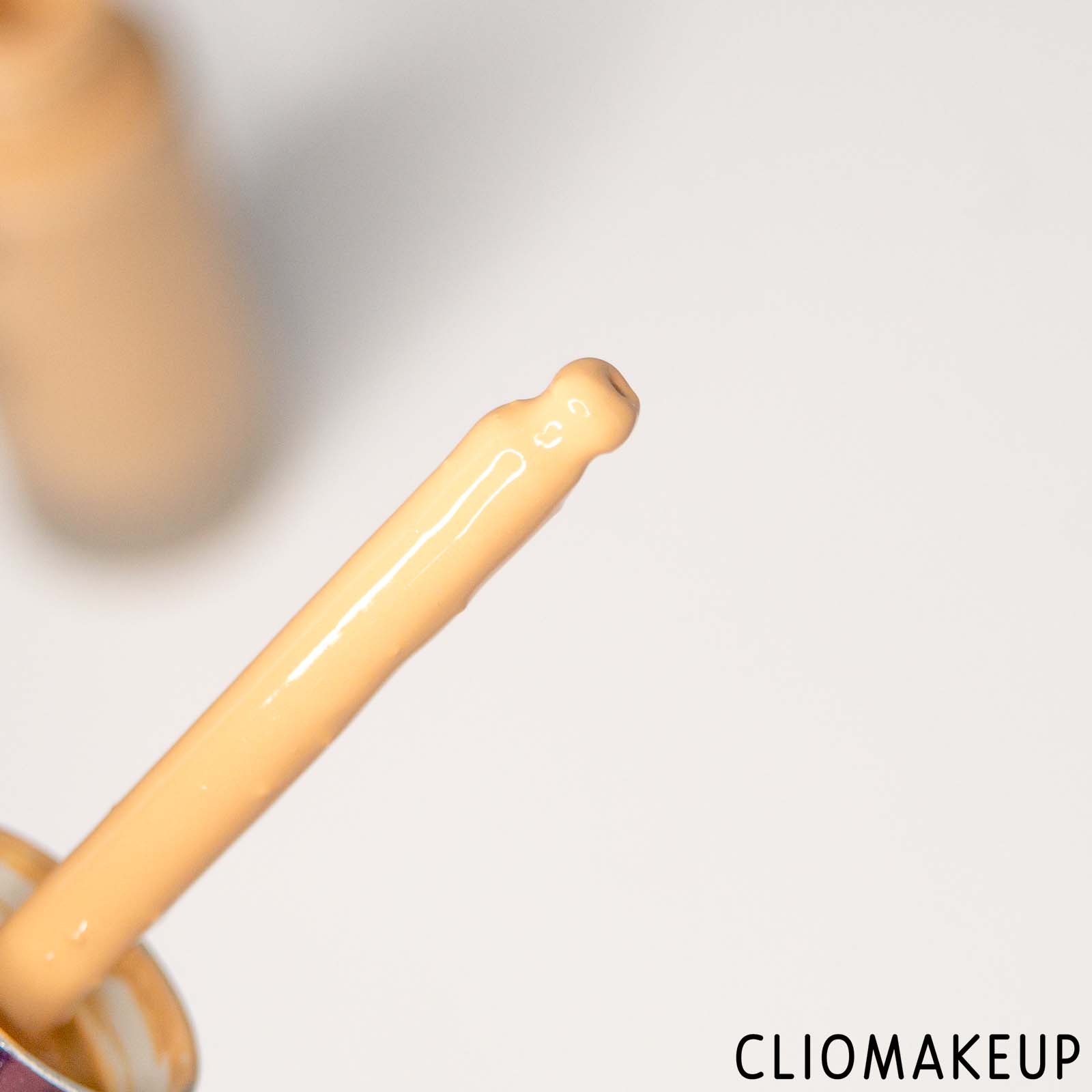 cliomakeup-recensione-fondotinta-wycon-liquid-velvet-foundation-fondotinta-liquido-mattificante-5