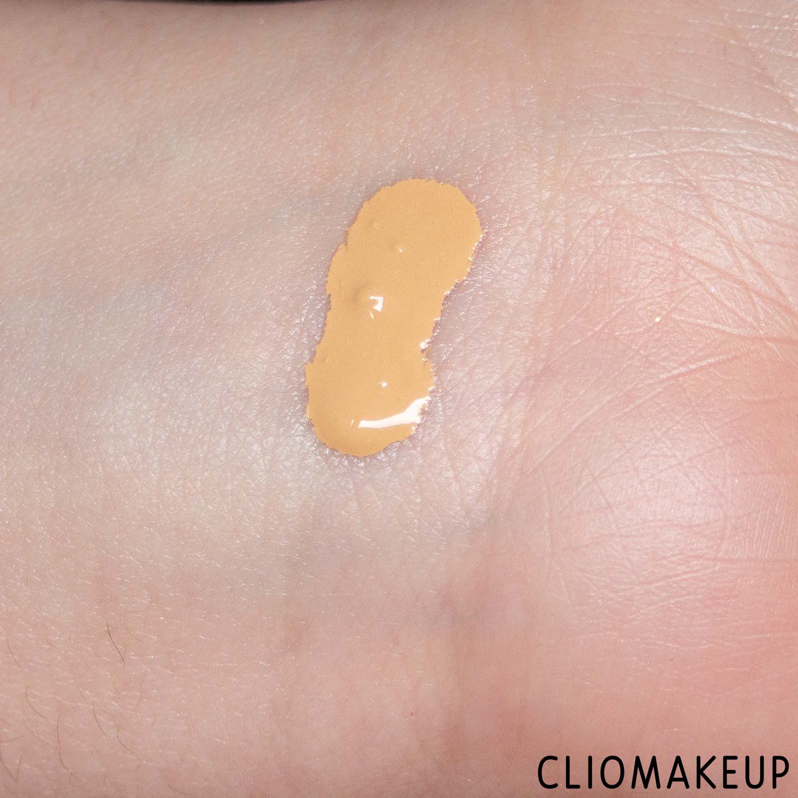 cliomakeup-recensione-fondotinta-wycon-liquid-velvet-foundation-fondotinta-liquido-mattificante-6