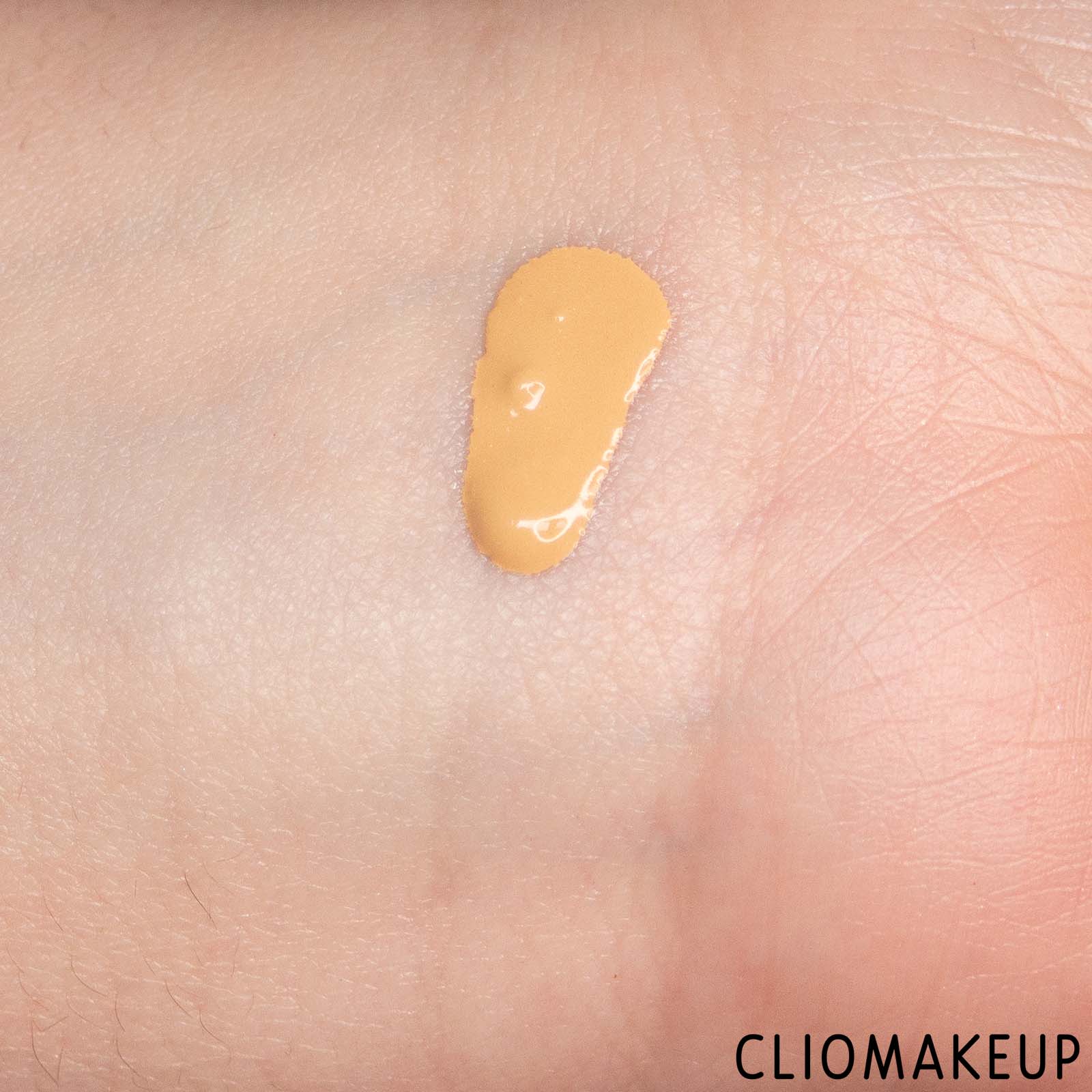 cliomakeup-recensione-fondotinta-wycon-liquid-velvet-foundation-fondotinta-liquido-mattificante-7
