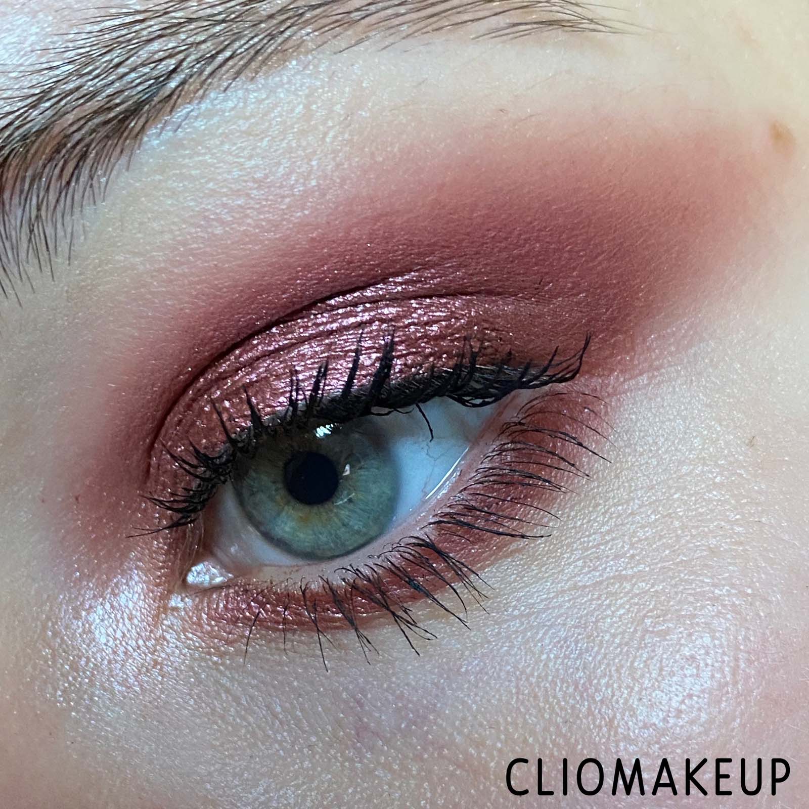 Cliomakeup-Recensione-Palette-Makeup-Revolution-Ultimate-Nudes-Dark-Shadow-Palette-13