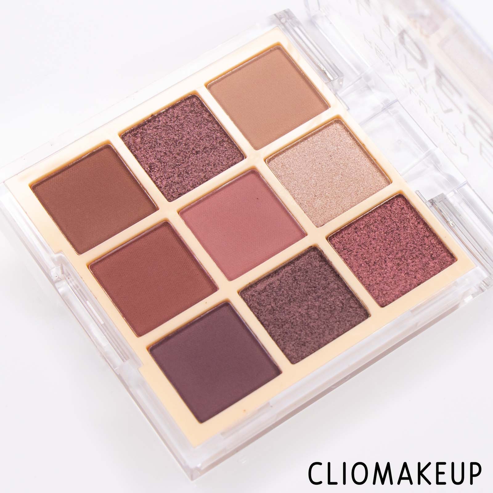 Cliomakeup-Recensione-Palette-Makeup-Revolution-Ultimate-Nudes-Dark-Shadow-Palette-5