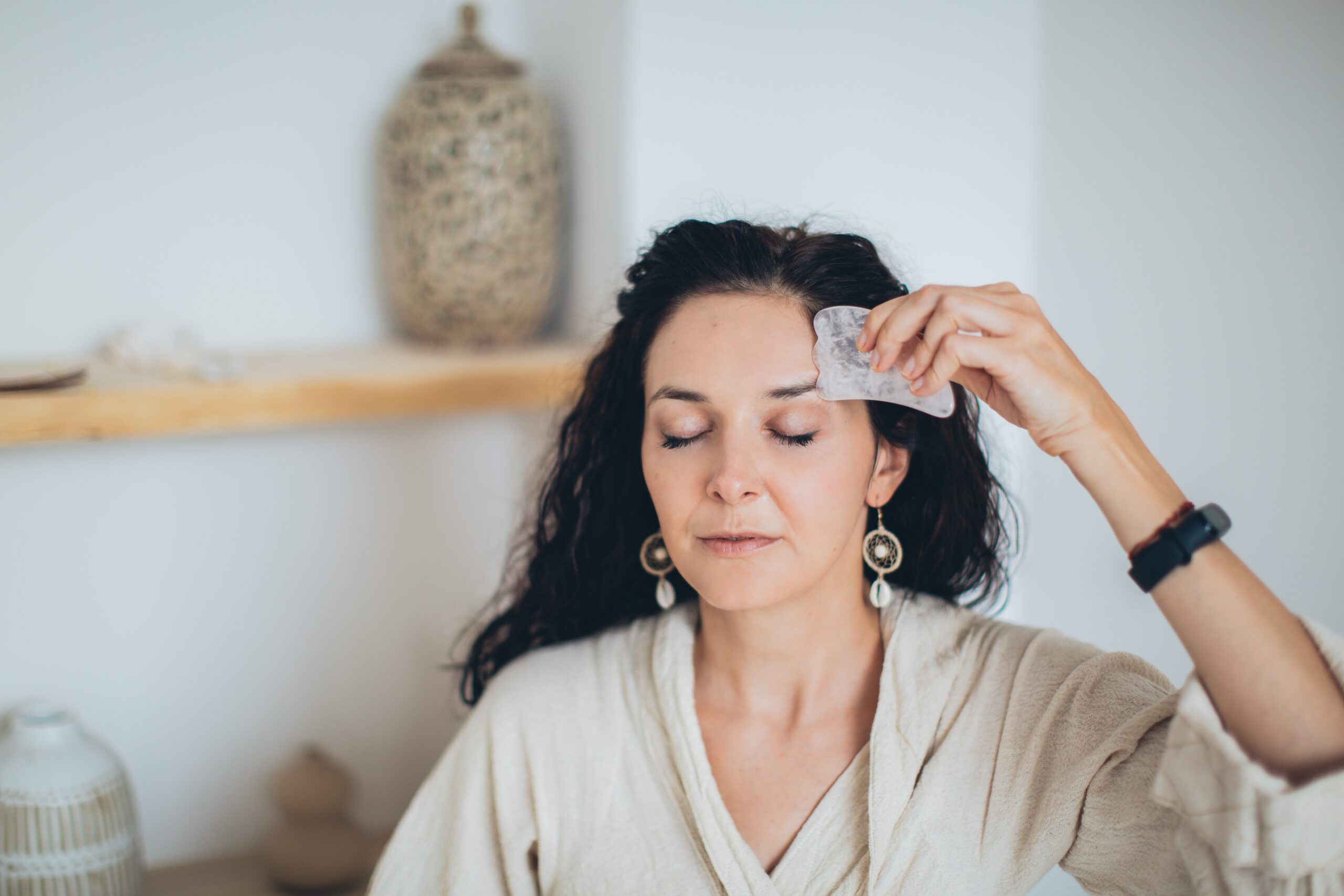 Cliomakeup-gua-sha