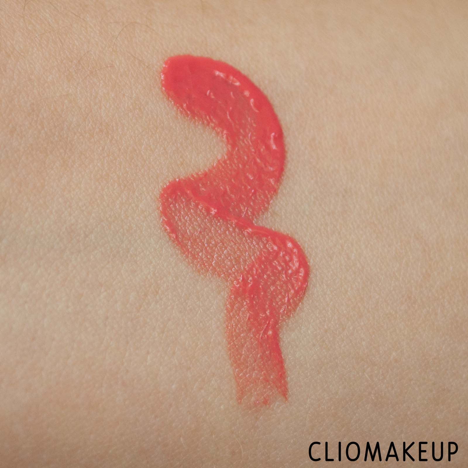 cliomakeup-recensione-blush-benefit-play-tint-tinta-liquida-per-labbra-e-guance-6