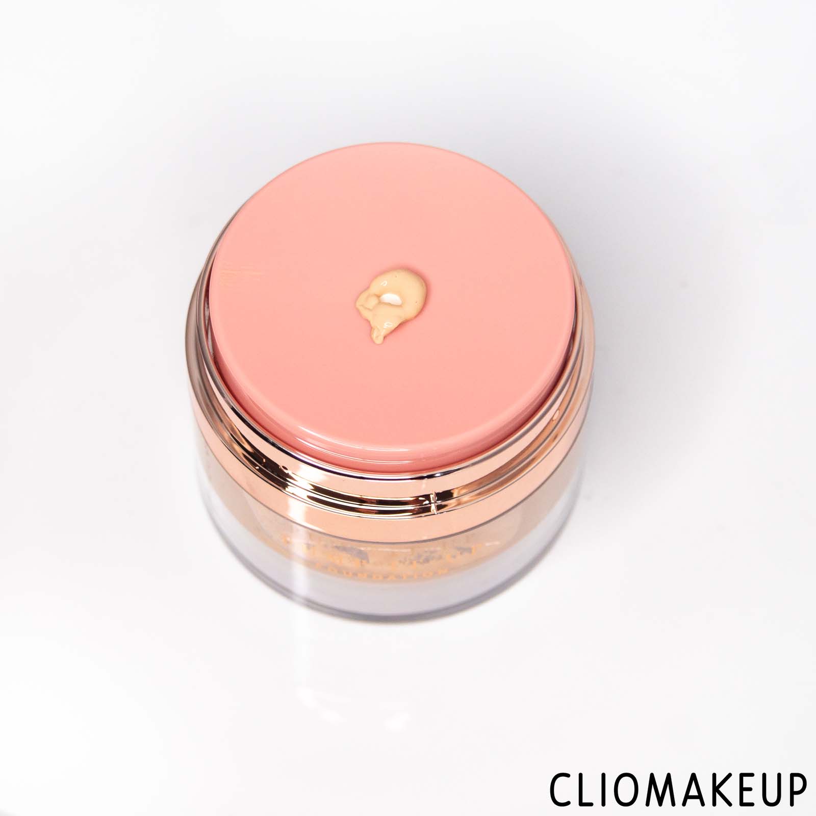 cliomakeup-recensione-fondotinta-wycon-pump-it-up-foundation-5