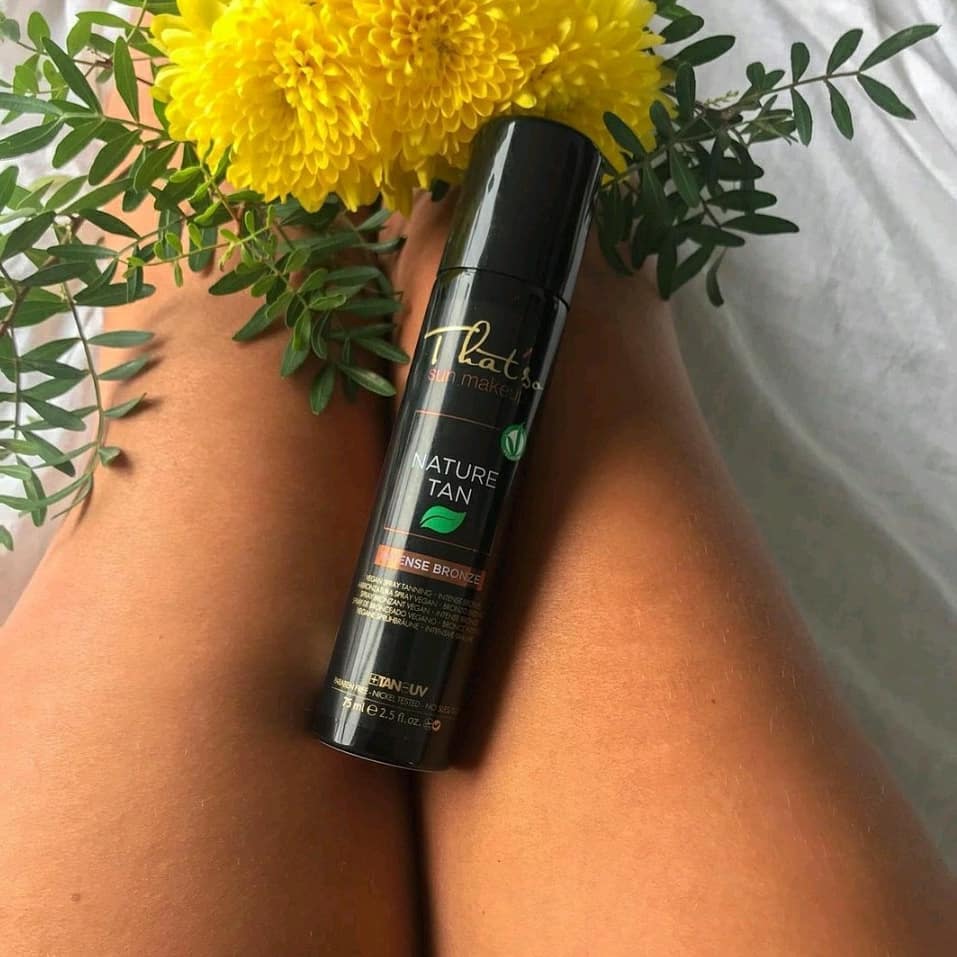 cliomakeup-spray-abbronzanti-gambe-4