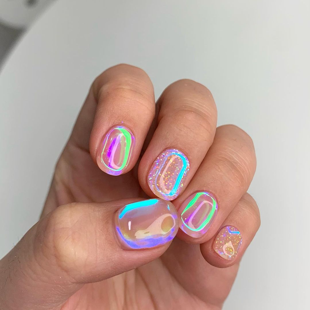 Cliomakeup-aurora-nails-sfacettature