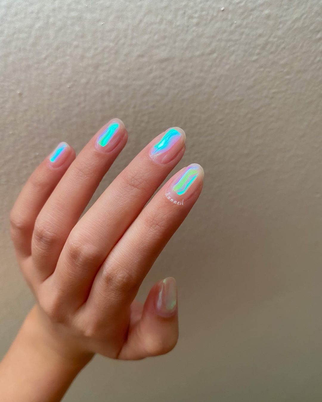 Cliomakeup-aurora-nails-unghie-corte
