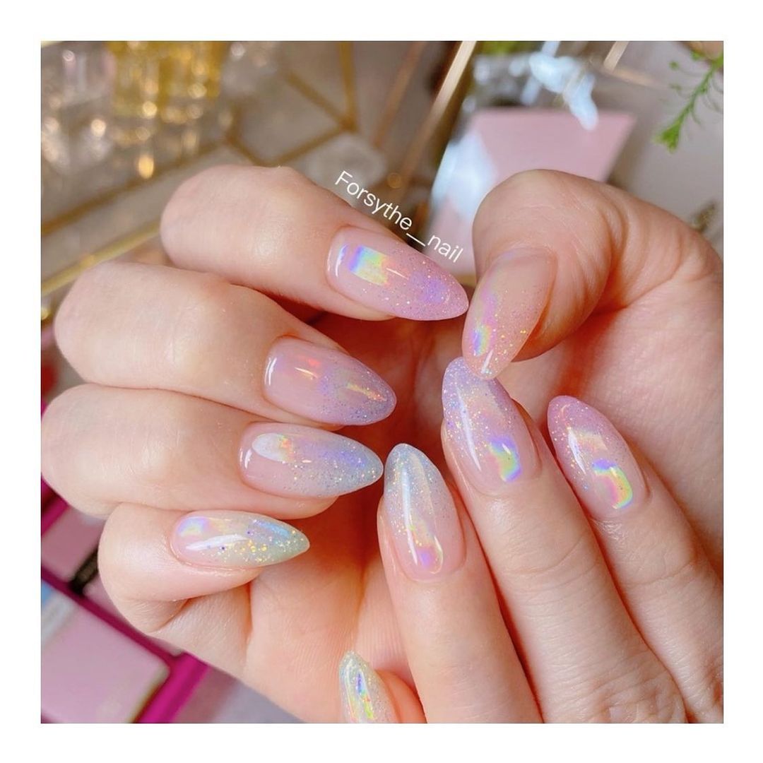 Cliomakeup-aurora-nails-unghie-mandorla
