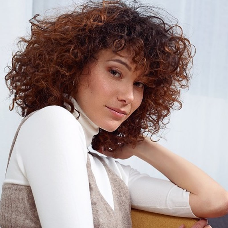 cliomakeup-Tagli-capelli-frangia-2021-5-mossi
