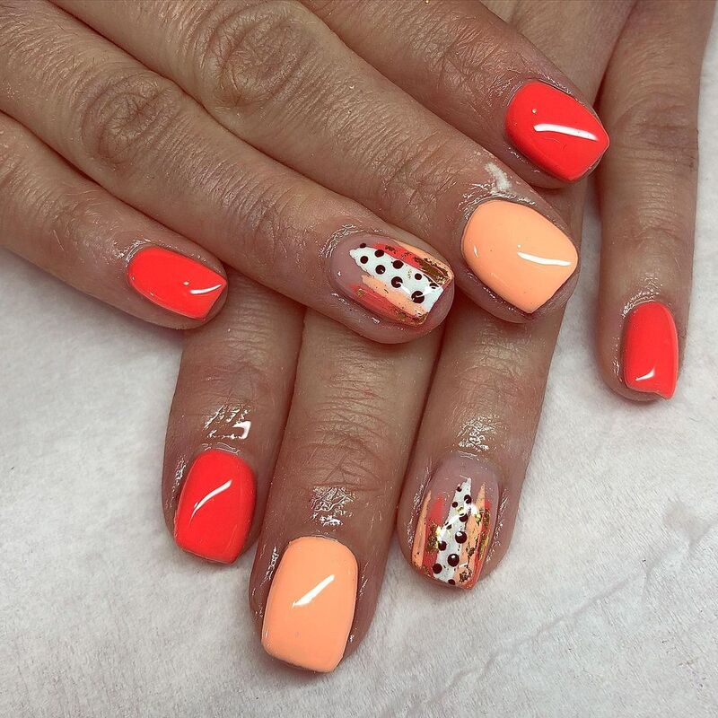 cliomakeup-abstract-nails-accent-nail