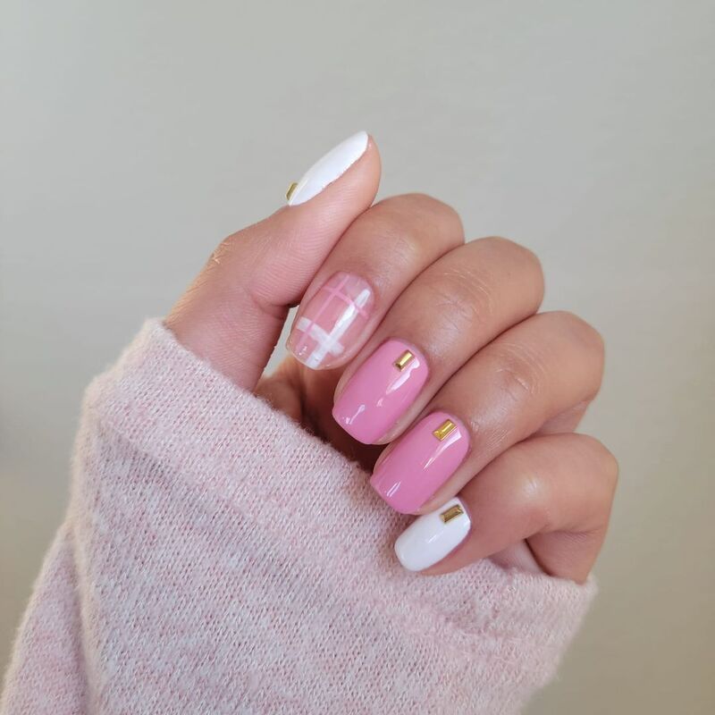 cliomakeup-abstract-nails-rosa