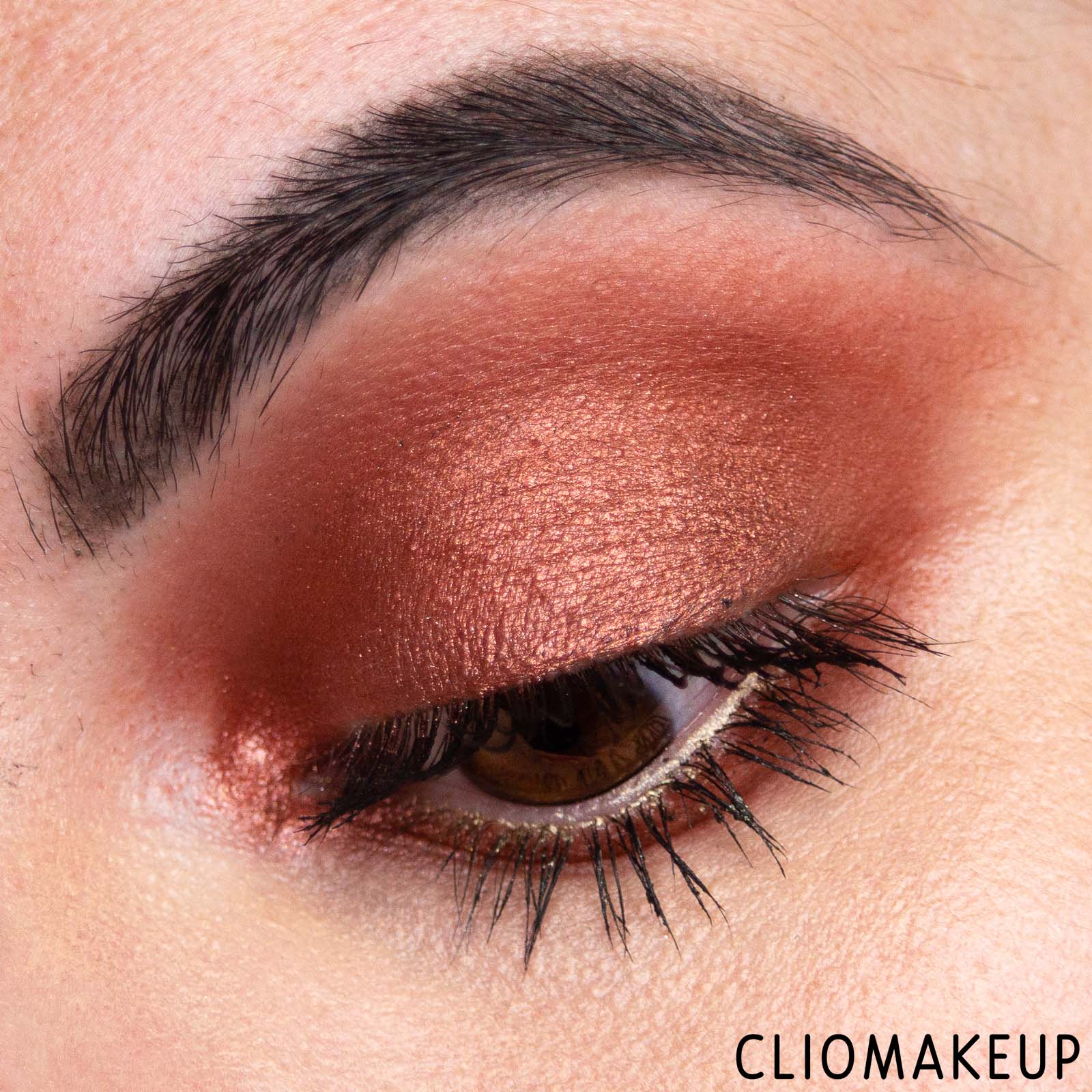 cliomakeup-recensione-palette-astra-warm-temptation-eyes-palette-12