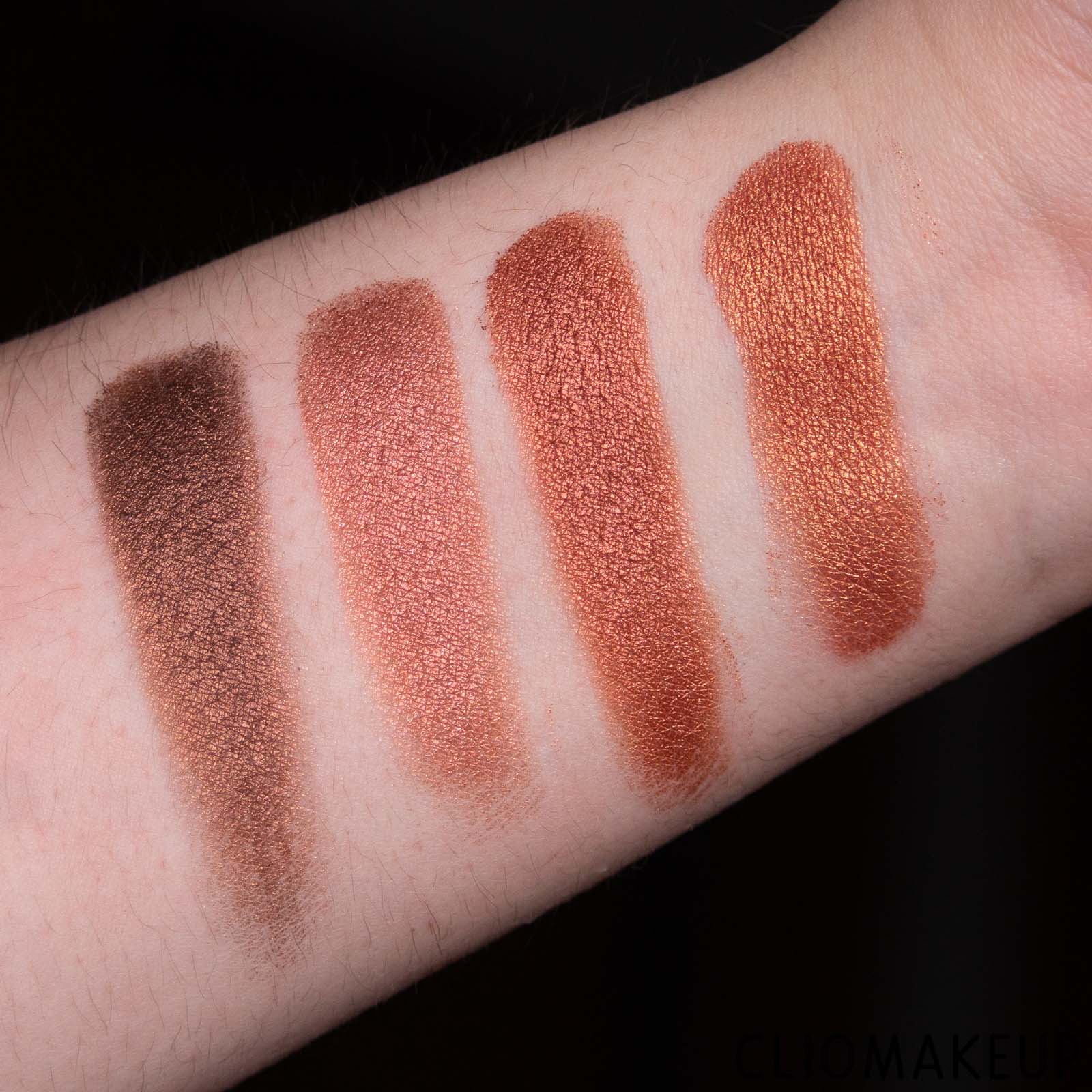cliomakeup-recensione-palette-astra-warm-temptation-eyes-palette-9