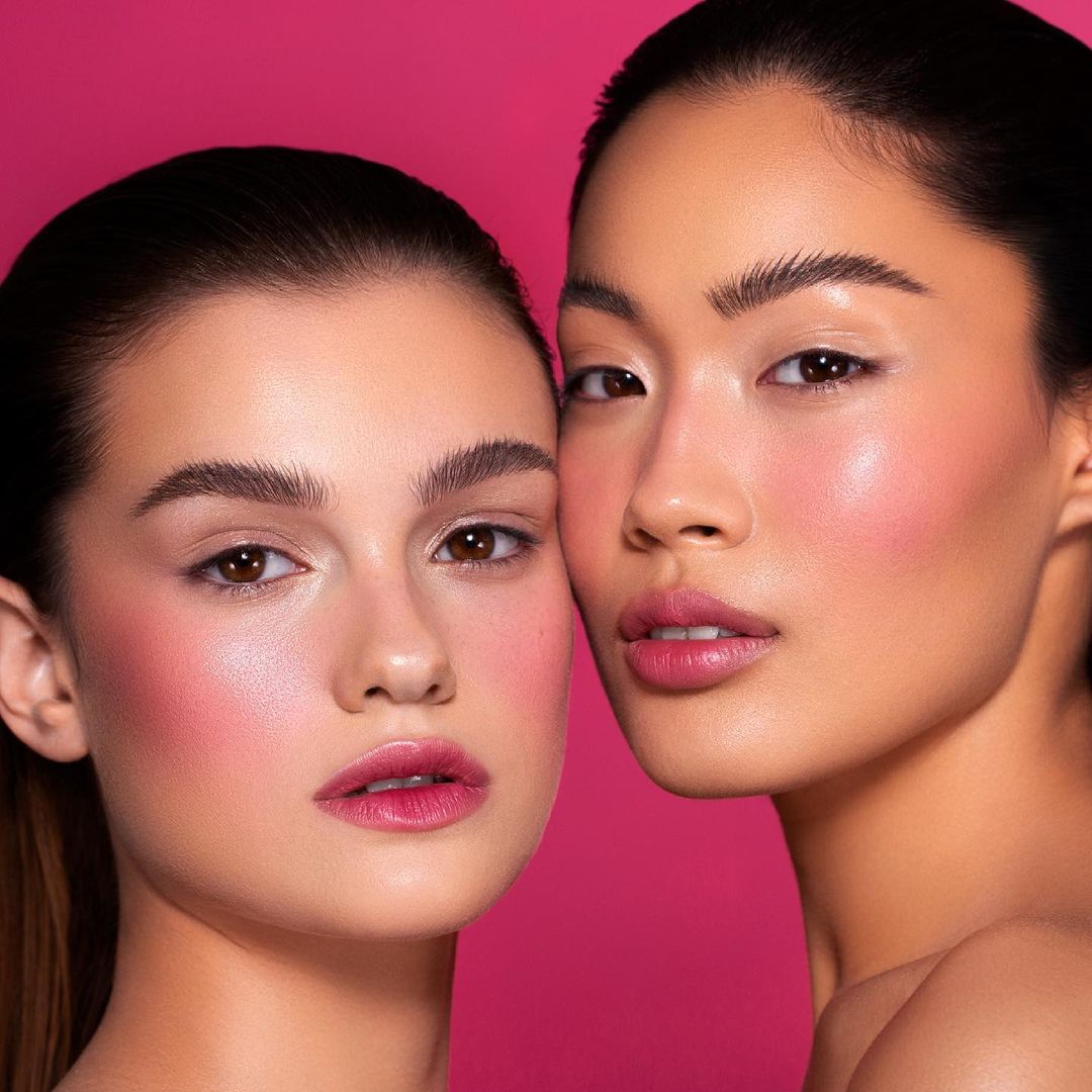Cliomakeup-draping-blush-natashadenona