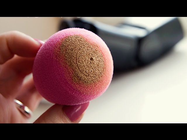 Cliomakeup-quanto-sono-sporchi-i-pennelli-spugnetta-sporca
