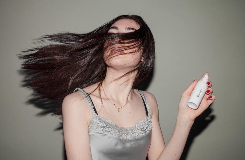cliomakeup-acqua-di-riso-capelli-anticaduta