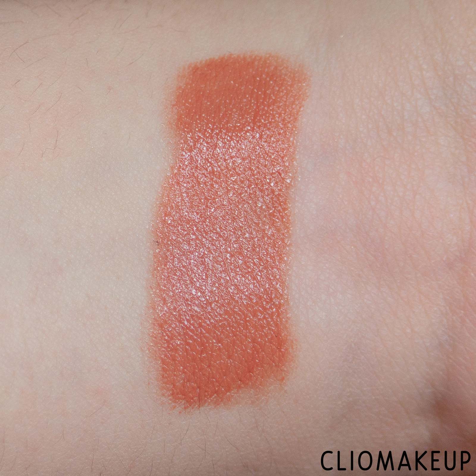 cliomakeup-recensione-blush-ilia-multi-stick-stick-multiuso-6