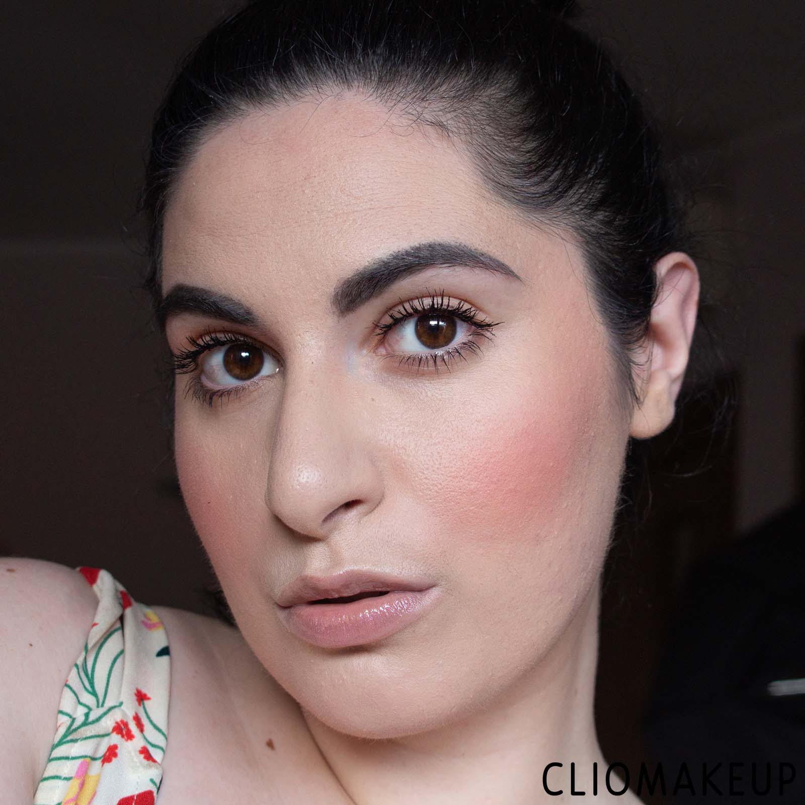 cliomakeup-recensione-fondotinta-astra-soft-mat-foundation-fondotinta-effetto-opaco-naturale-14