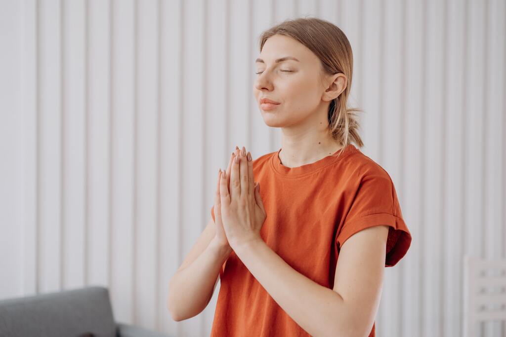 cliomakeup-yoga-per-il-viso