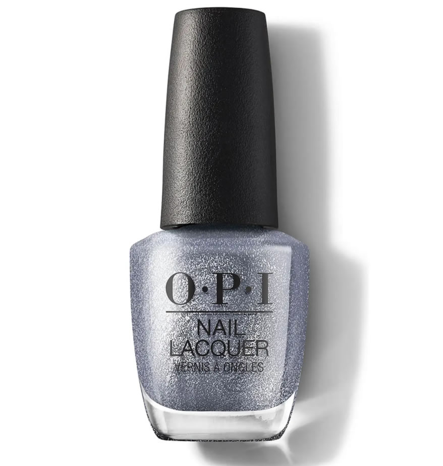 cliomakeup-colori-unghie-autunno-2021-6-grigio