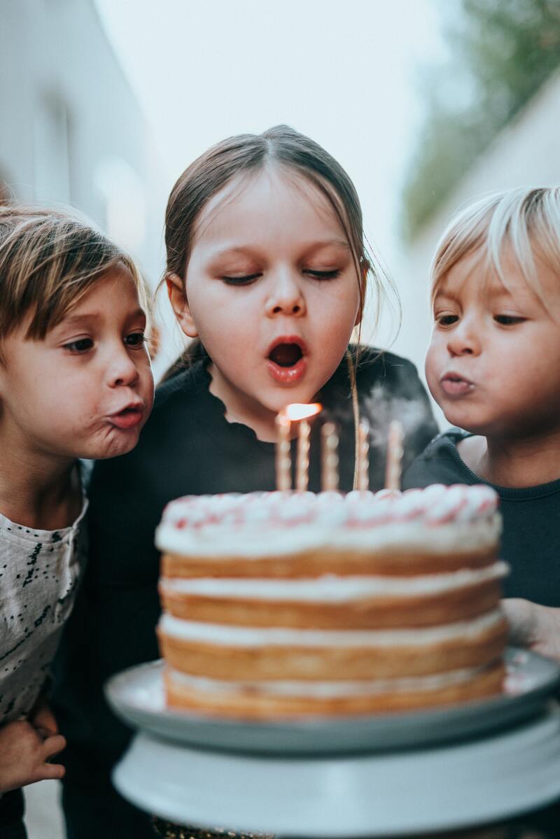 cliomakeup-organizzare-festa-compleanno-bambini-torta-zucchero