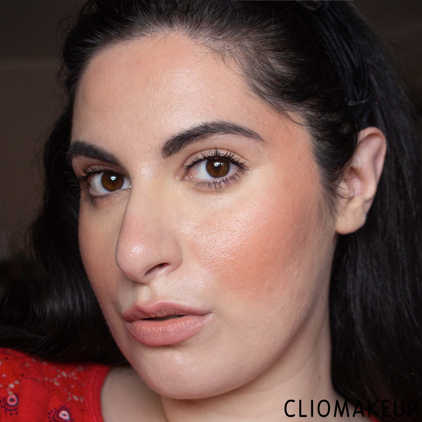 cliomakeup-recensione-blush-ilia-multi-stick-stick-multiuso-13