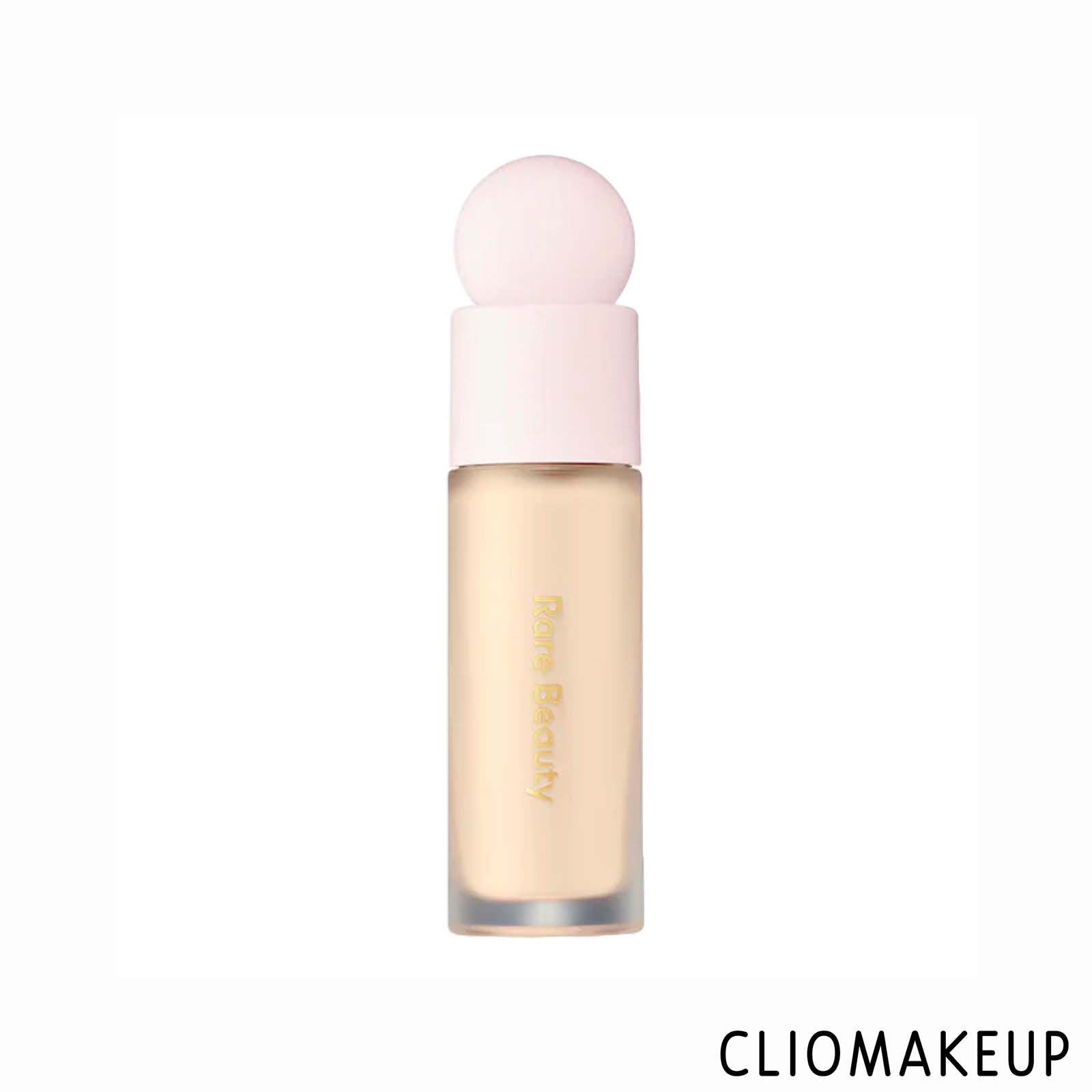 cliomakeup-recensione-correttore-rare-beauty-liquid-touch-brightening-concealer-1