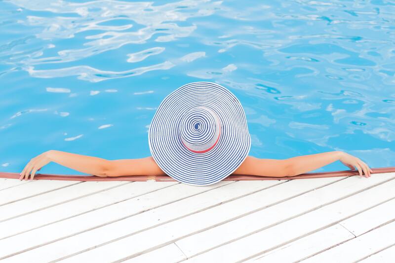 cliomakeup-spossatezza-piscina