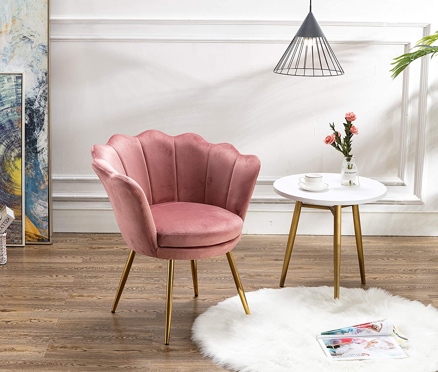 Clio-back-home-look-puntate-3-4-Wahson-Poltrona-rosa