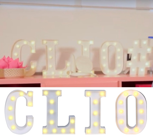 Cliobackhome-look-prima-due-puntate-Scritta-Luci