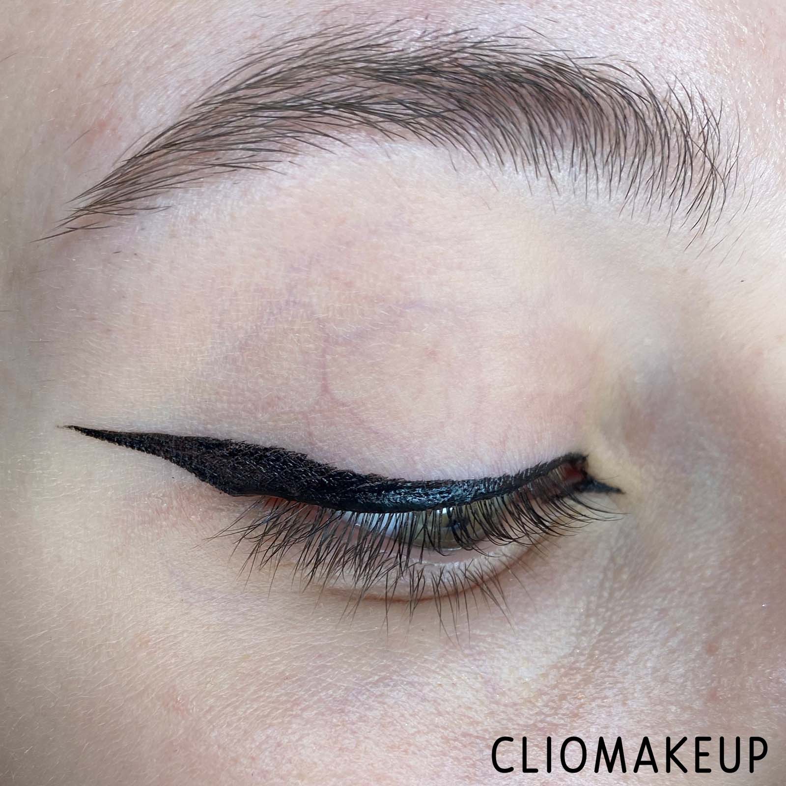 Cliomakeup-Recensione-Eyeliner-Natasha-Denona-Macro-Blade-Liquid-Liner-15