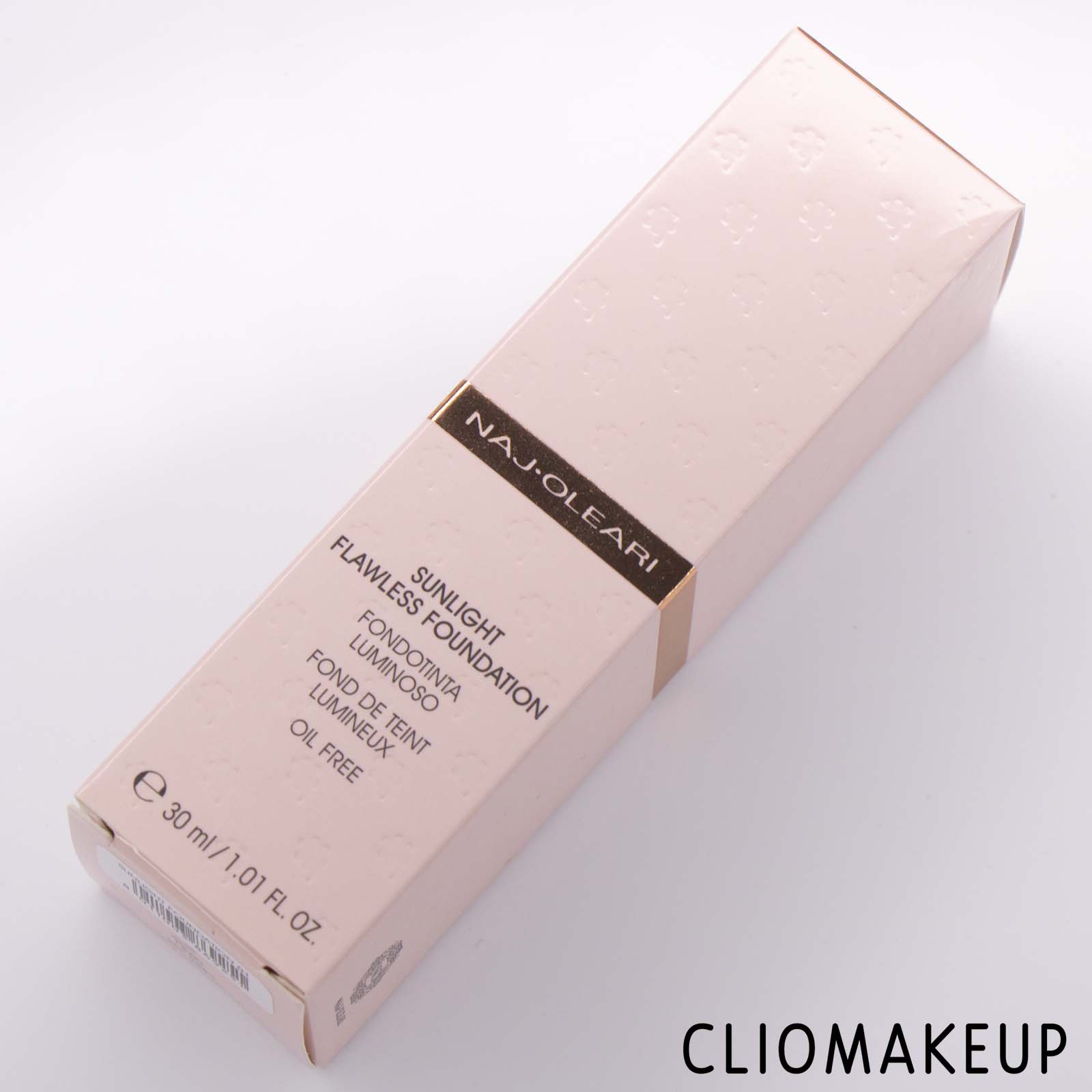 Cliomakeup-Recensione-Fondotinta-Naj-Oleari-Sunlight-Flawless-Foundation-Fondotinta-Luminoso-2
