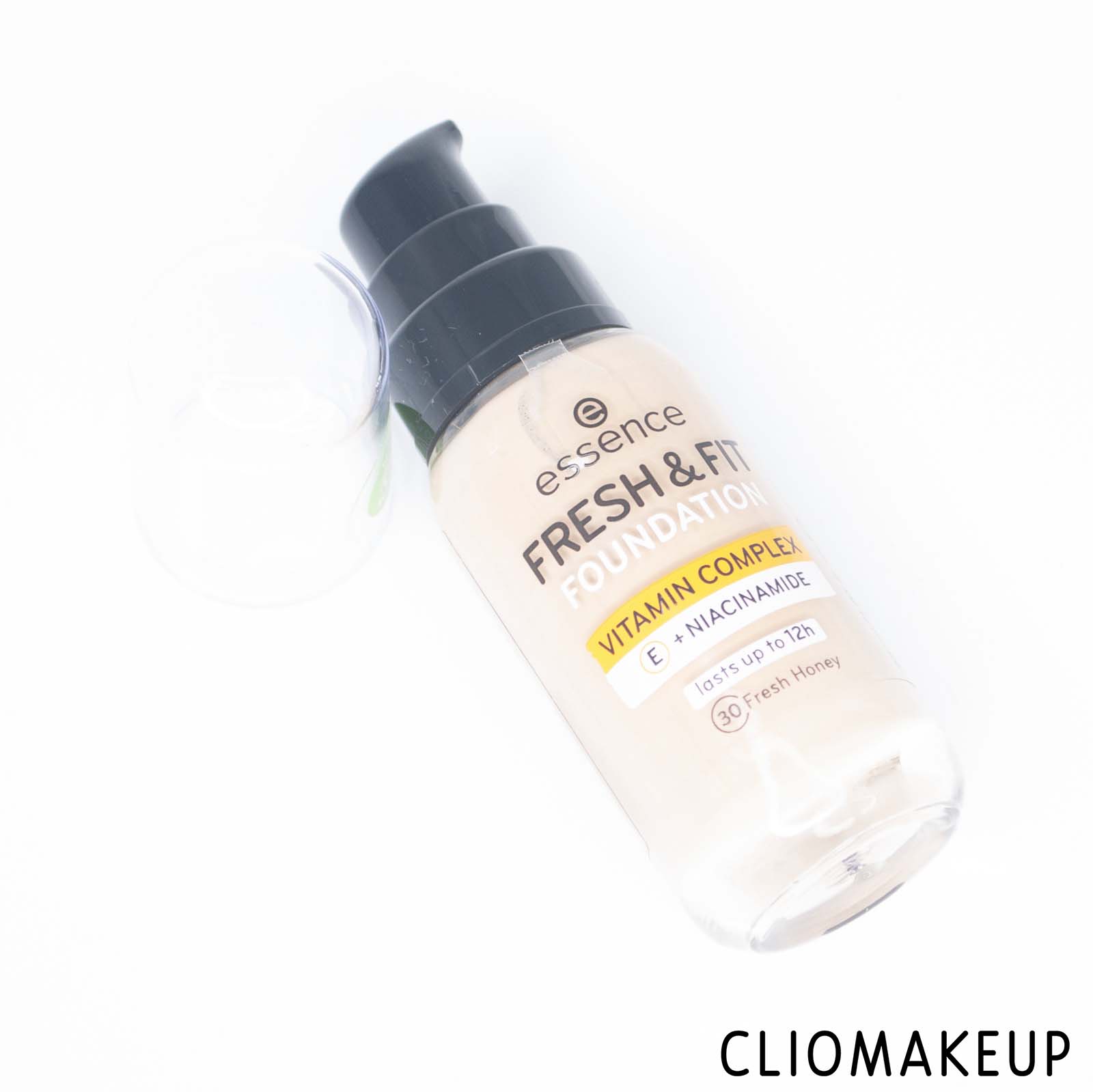 cliomakeup-recensione-fondotinta-essence-fresh-e-fit-foundation-vegan-5