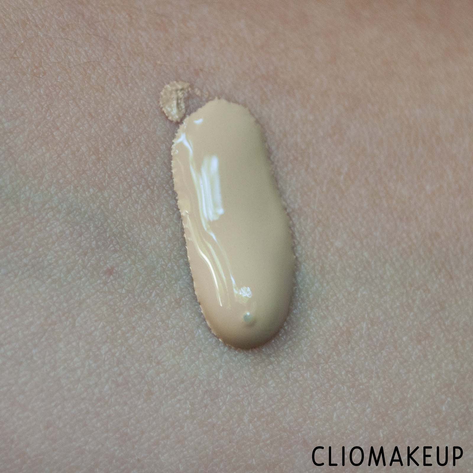 cliomakeup-recensione-fondotinta-essence-fresh-e-fit-foundation-vegan-6