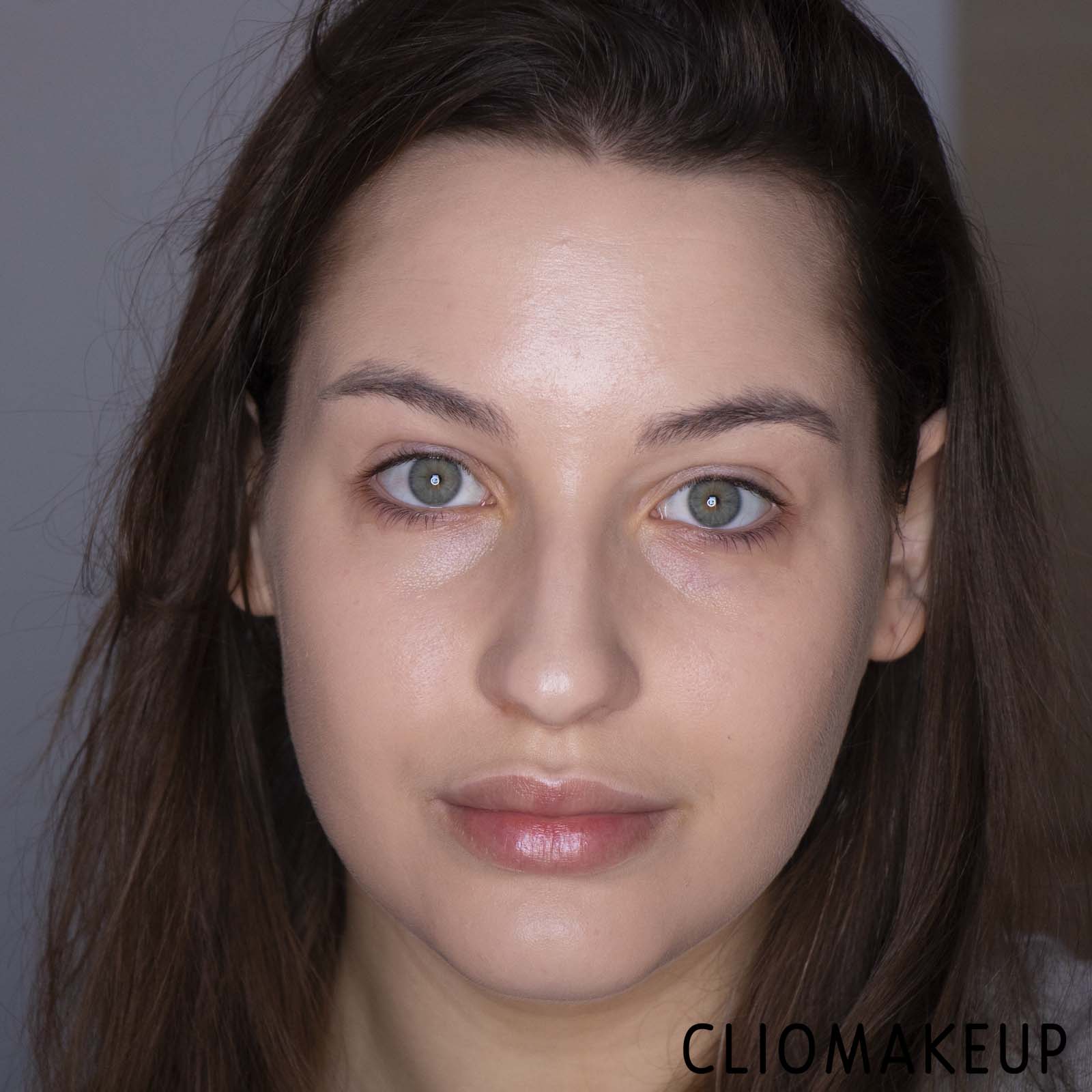 Cliomakeup-Recensione-Fondotinta-Espressoh-Oh-My-Glow-Skin-Tint -13
