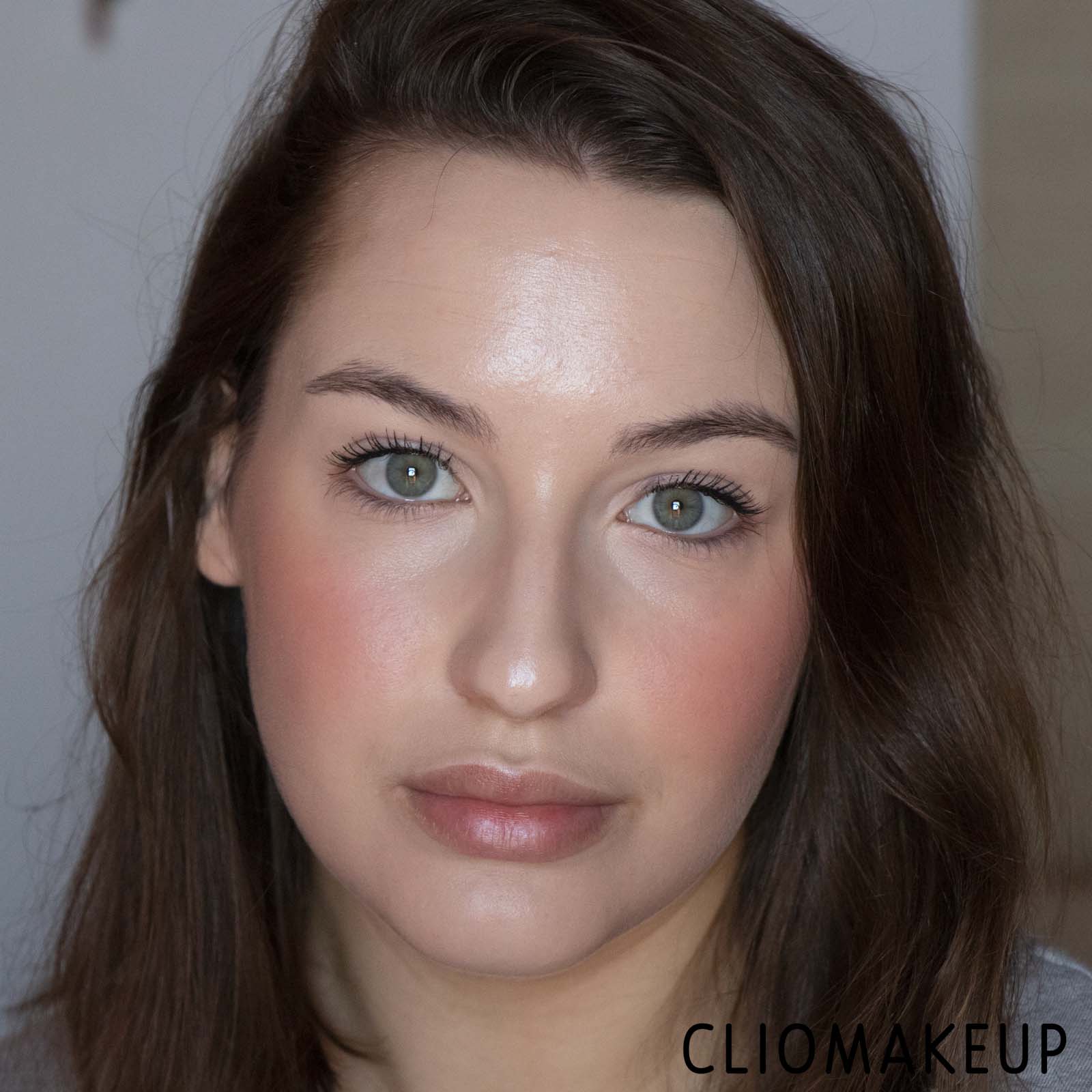 Cliomakeup-Recensione-Fondotinta-Espressoh-Oh-My-Glow-Skin-Tint -14