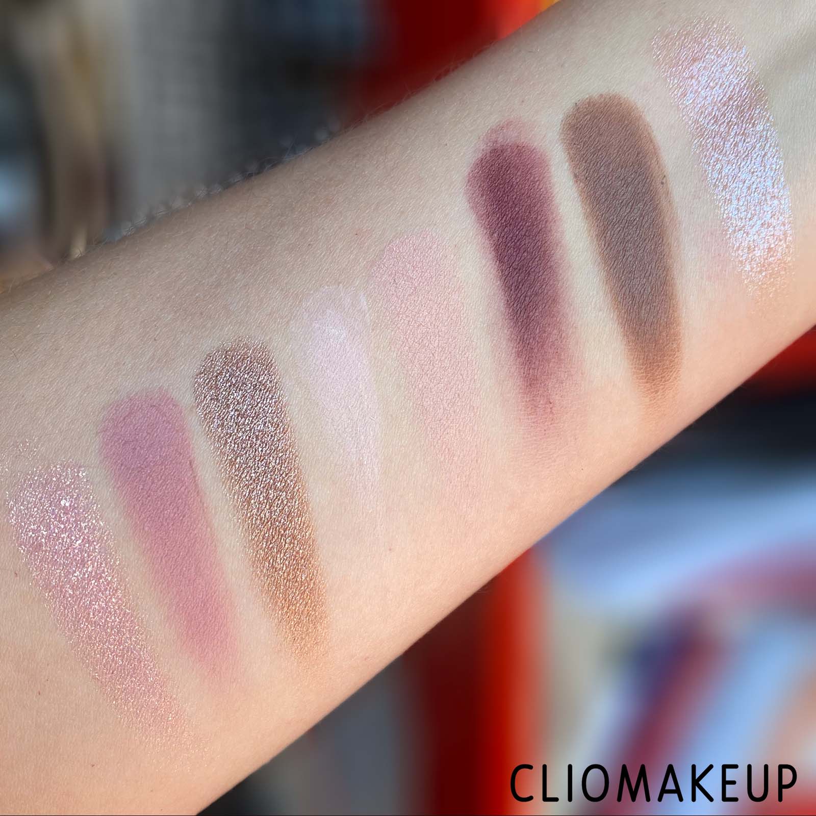 Cliomakeup-Recensione-Palette-Natasha-Denona-Retro-Palette-Eyeshadow-Palette-6