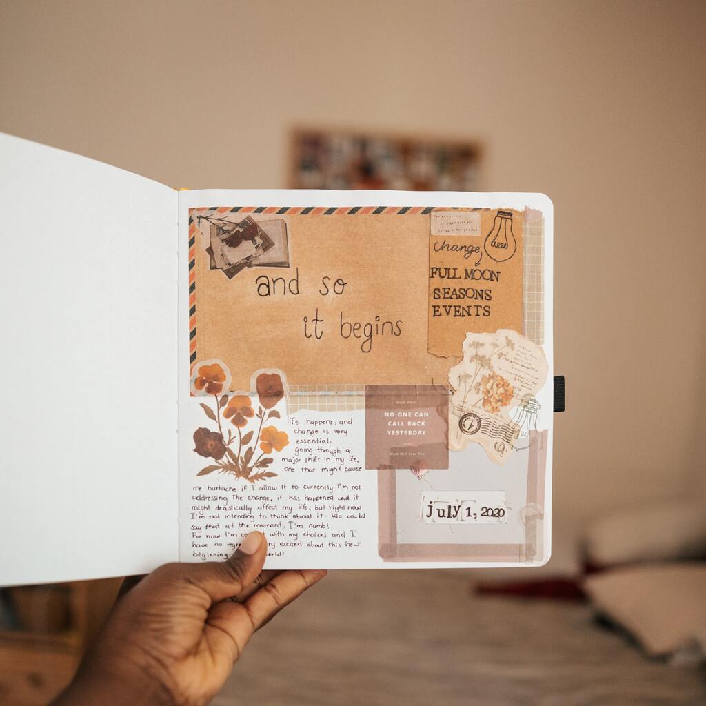 cliomakeup-journaling