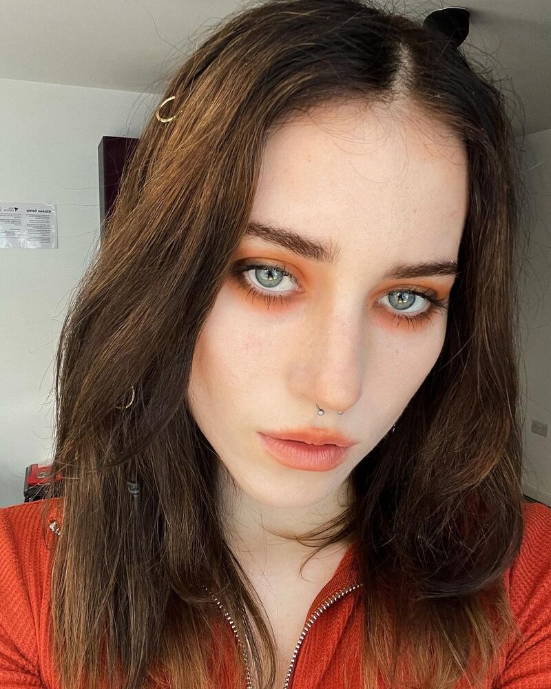 cliomakeup-monochrome-make-up-autunno-2021-arancio