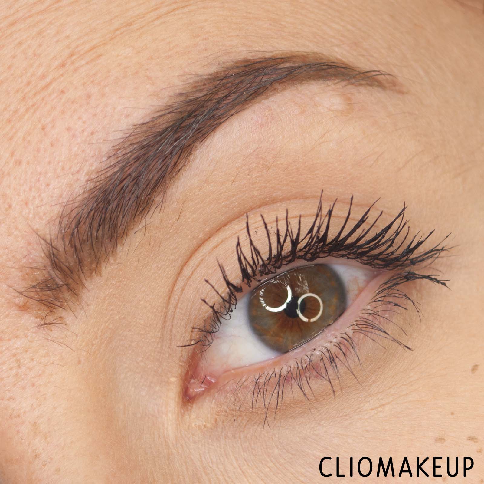 cliomakeup-recensione-mascara-rare-beauty-perfect-strokes-universal-volumizing-mascara-13