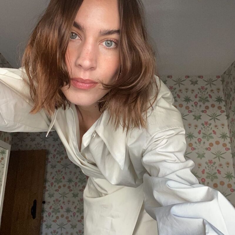 cliomakeup-taglio-flob-capelli-2021-alexa-chung