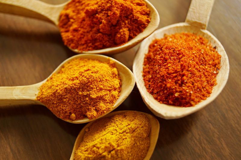 Cliomakeup-spezie-ed-erbe-aromatiche-2-alimentazione