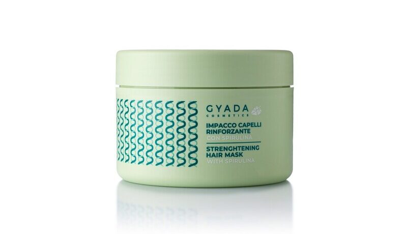 cliomakeup-beauty-routine-inverno-2021-gyada-impacco-capelli-sprirulina