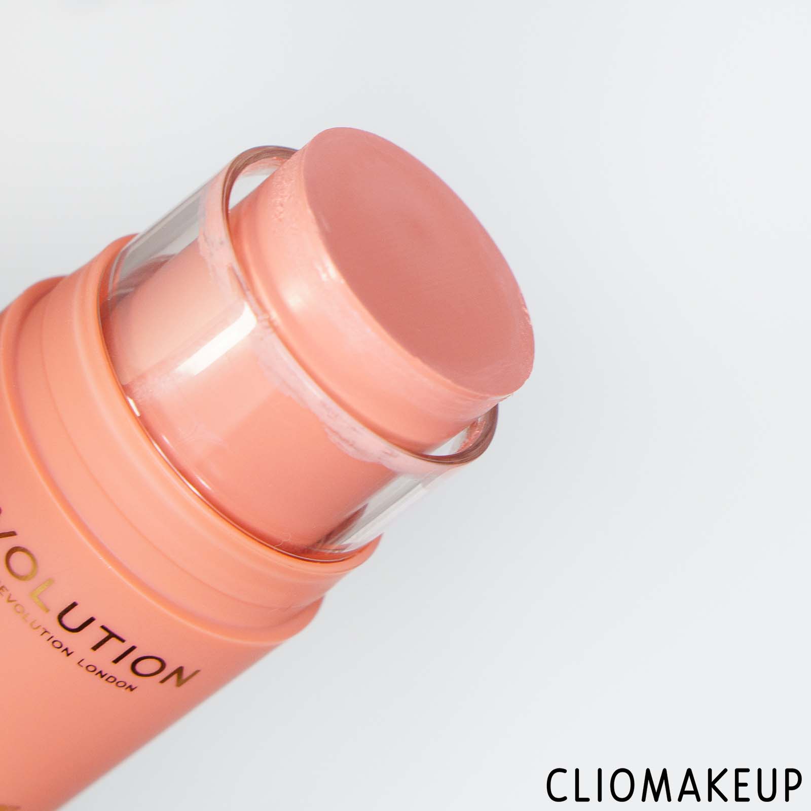cliomakeup-recensione-blush-revolution-fast-base-blush-cream-colour-for-cheeks-e-lips-5