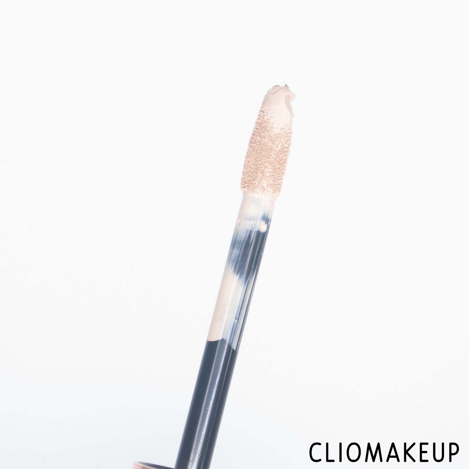 cliomakeup-recensione-correttore-anastasia-beverly-hills-magic-touch-concealer-5