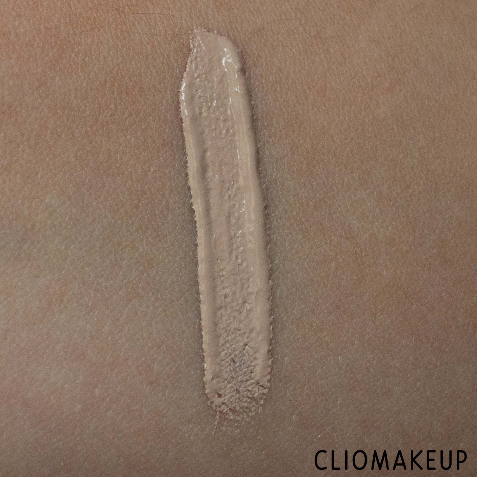 cliomakeup-recensione-correttore-anastasia-beverly-hills-magic-touch-concealer-6