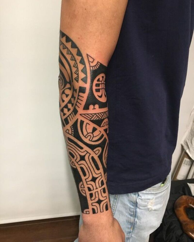 cliomakeup-tatuaggi-braccio-maori