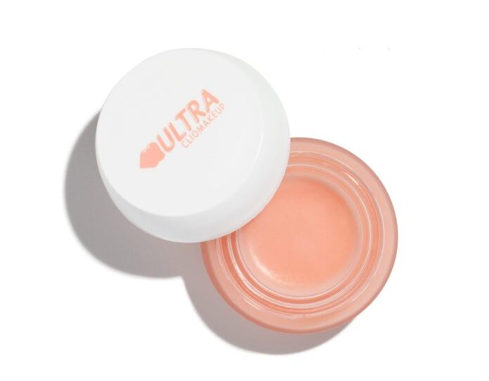 cliomakeup-beauty-routine-montagna-inverno-Cliomakeup-lip-mask-and-care-ultrabalm-coccolove-aperto-scaled